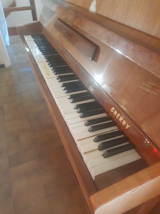 Piano Cherny - Piano Acústico