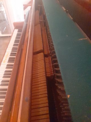 Piano Cherny - Piano Acústico
