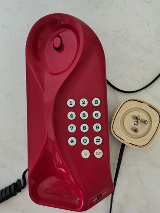 Telefono Insip rosso vintage