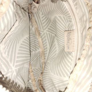 Bolso Kipling marrón beige con el mono de llavero