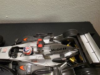 McLaren MP4-20 Kimi Räikkönen 2005 Minichamps 1/18