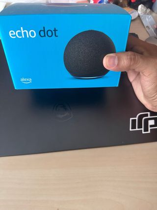 Echo Dot di quinta generazione - Alexa