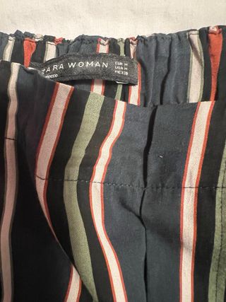 Pantalón Zara rayas verde M