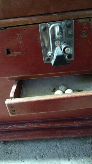 Futbolín antiguo de madera