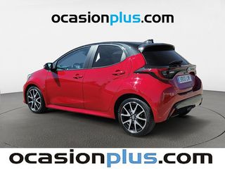 Toyota Yaris 1.5 120H Style Plus 85 kW (116 CV)