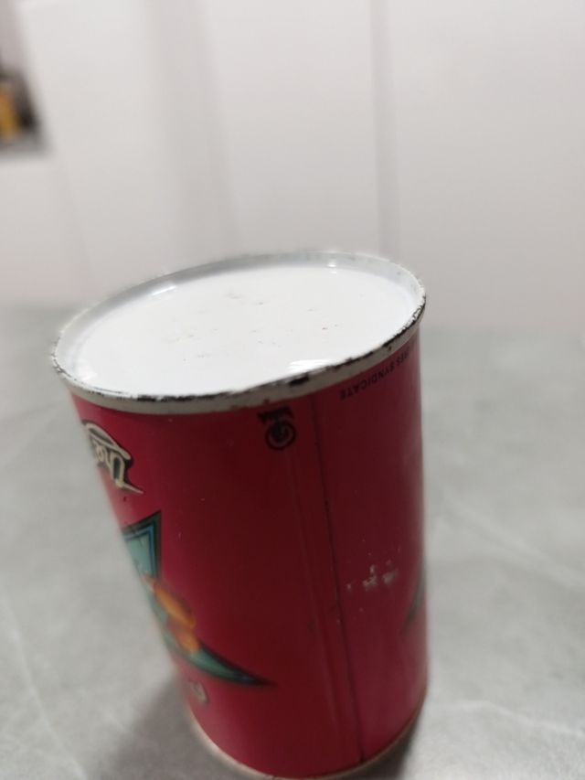 Huchas vintage: Elefante, lata Popeye, Bombona.