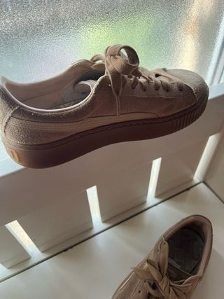 PUMA Suede Platform Beige