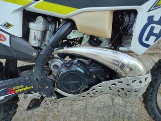 Husqvarna TE 300 2021 Rockstar