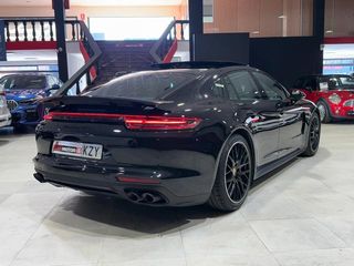 Porsche Panamera GTS 338 kW (460 CV)
