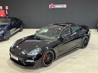 Porsche Panamera GTS 338 kW (460 CV)