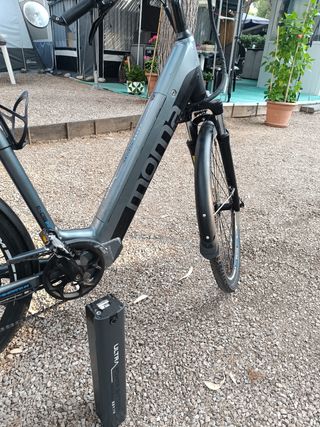 Bicicleta eléctrica Moma Ebike 28 pro