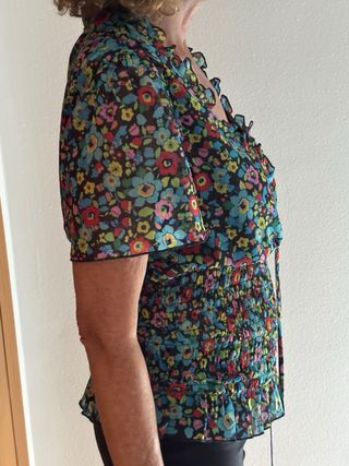 Blusa floral verano