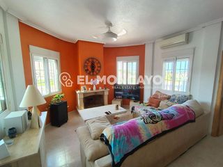 Chalet en venta en Bigastro