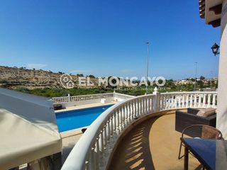 Chalet en venta en Bigastro