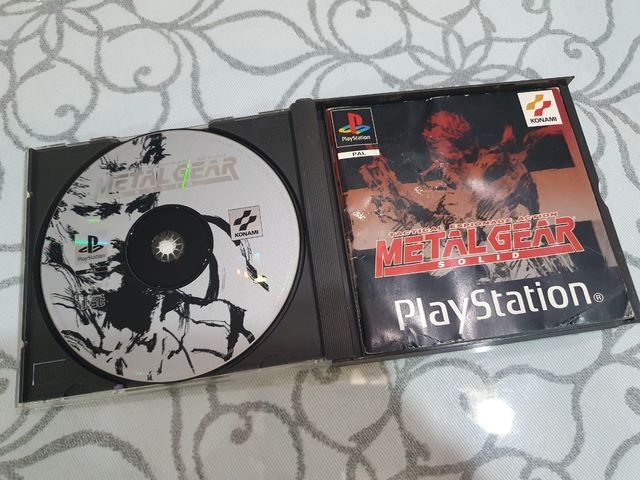 Metal Gear Solid - PS1 PAL