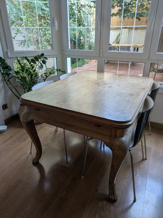 Mesa comedor madera extensible + sillas