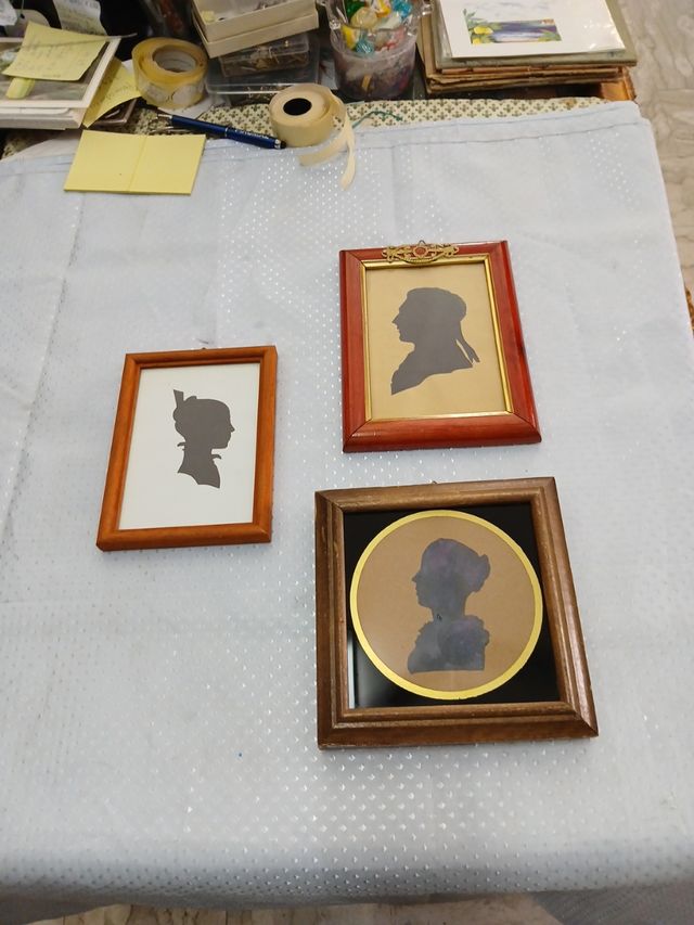 3 Silhouette in cornici