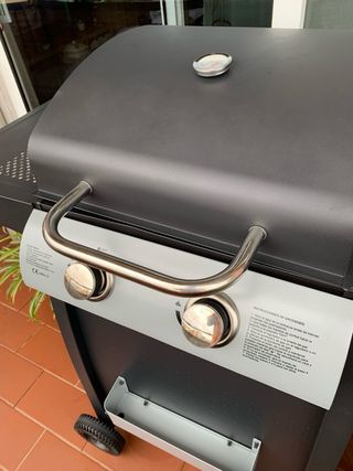Barbacoa a gas 2 quemadores - A estrenar