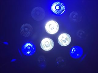 Focos LED discoteca: luces RGB con prograndor y so