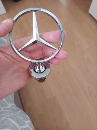 Insignia capo Mercedes Benz 