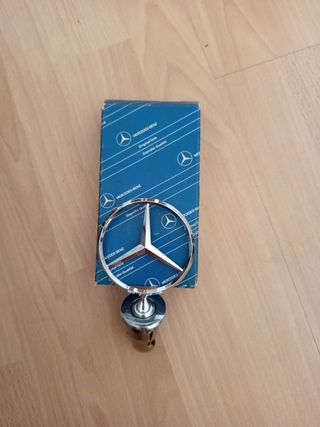 Insignia capo Mercedes Benz 