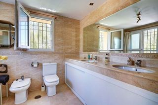 Casa pareada en venta en Calahonda en Mijas