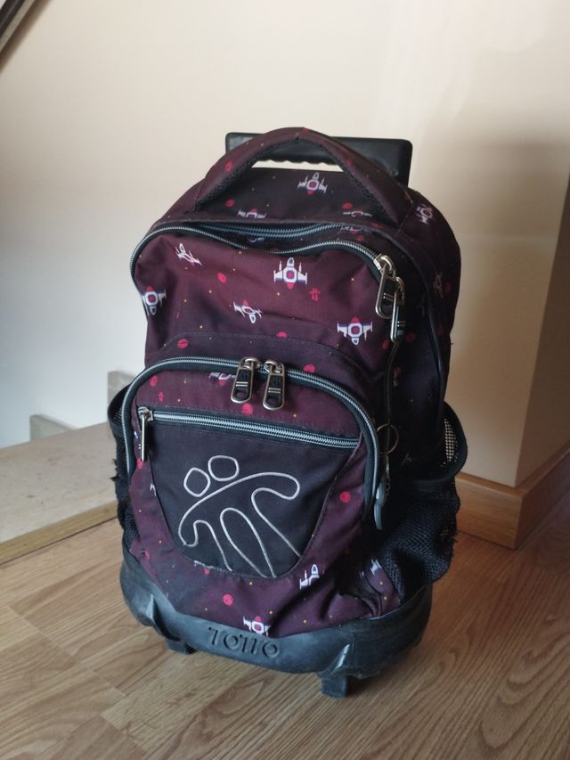 Mochila escolar con ruedas Toto