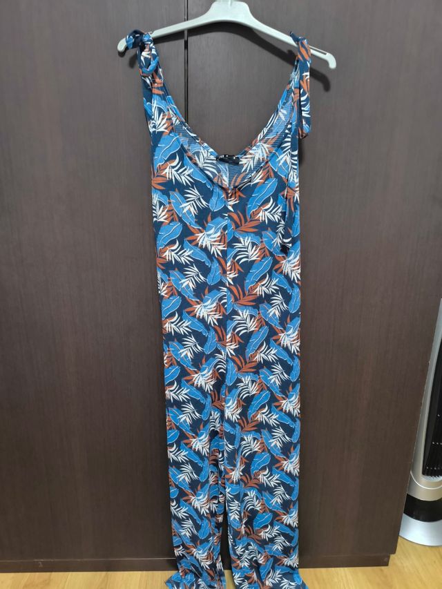 Mono estampado,es una s pero da hasta la L