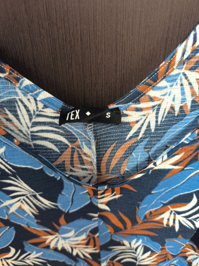 Mono estampado,es una s pero da hasta la L