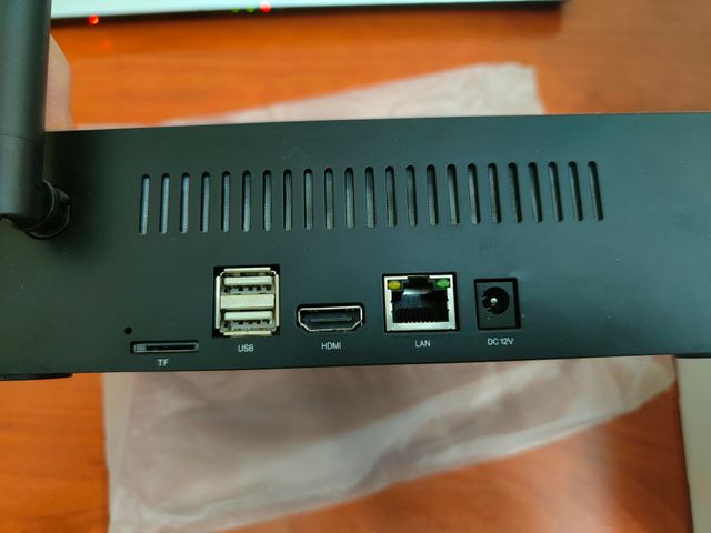 Scatola TV per Windows PIPO X9