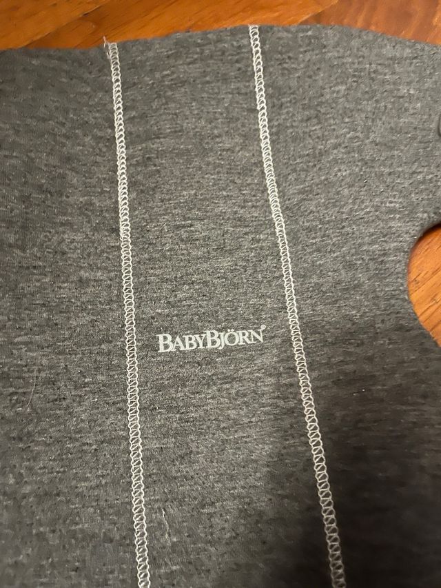 Babybjörn Portabebés Gris