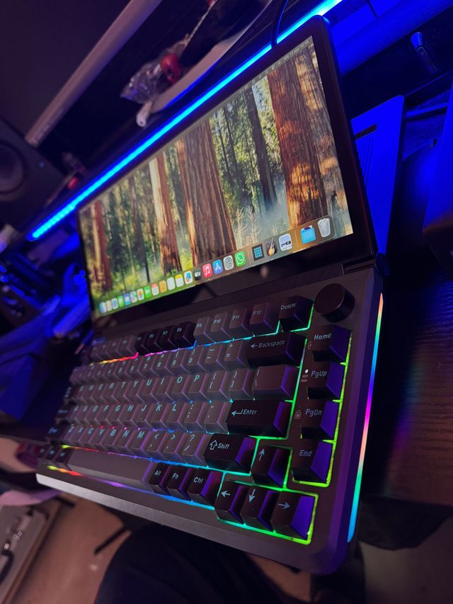 Kwumsy K3: Teclado con Pantalla