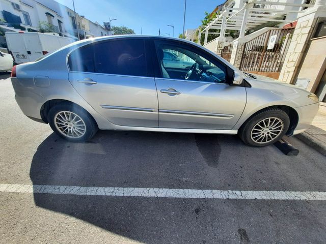 Renault Laguna 2011
