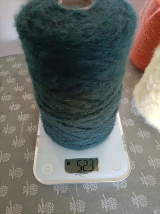 Filati lana mohair: 3 rocche colori assortiti