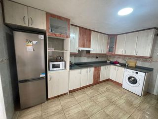 Piso en venta en Carrús Est - Camí dels Magros en Elche