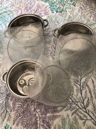 Juego ollas acero inox. 3 uds. + 3 tapas