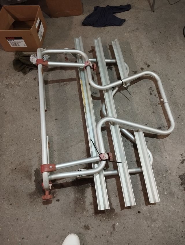 Portabicicletas Fiamma Carry-Bike XLA Pro 300