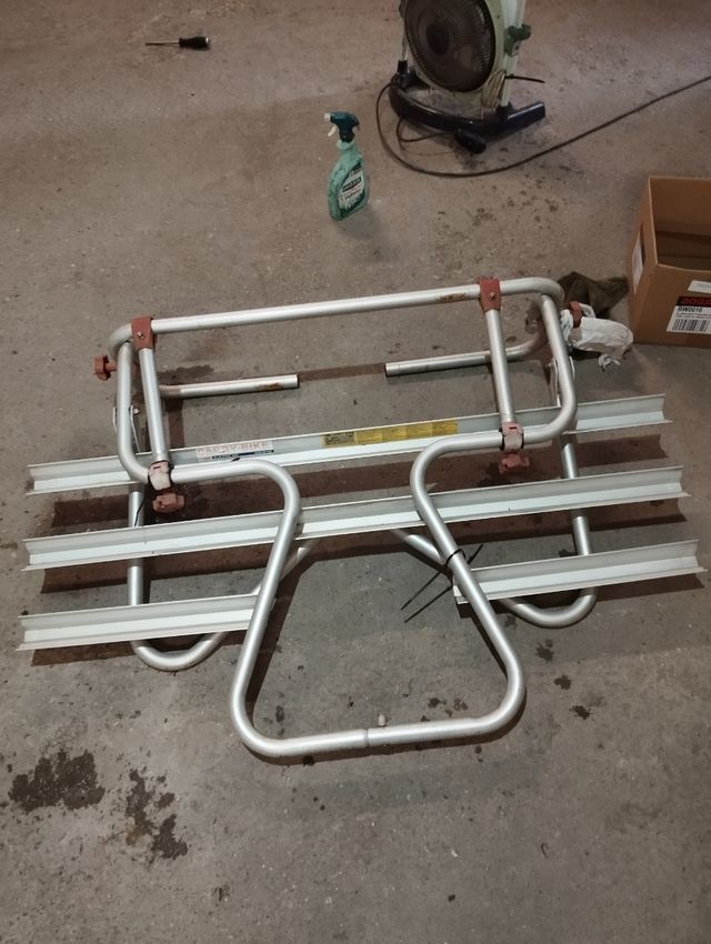 Portabicicletas Fiamma Carry-Bike XLA Pro 300