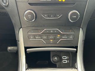 Ford S-MAX 2.0 TDCI TITANIUM 150CV AUT.