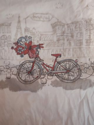 Camiseta blanca niña bici París