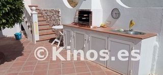 Chalet en venta en El Faro de Calaburra - Chaparral en Mijas