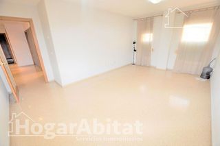 Piso en venta en San Ramón y Monte de Piedad en Xirivella