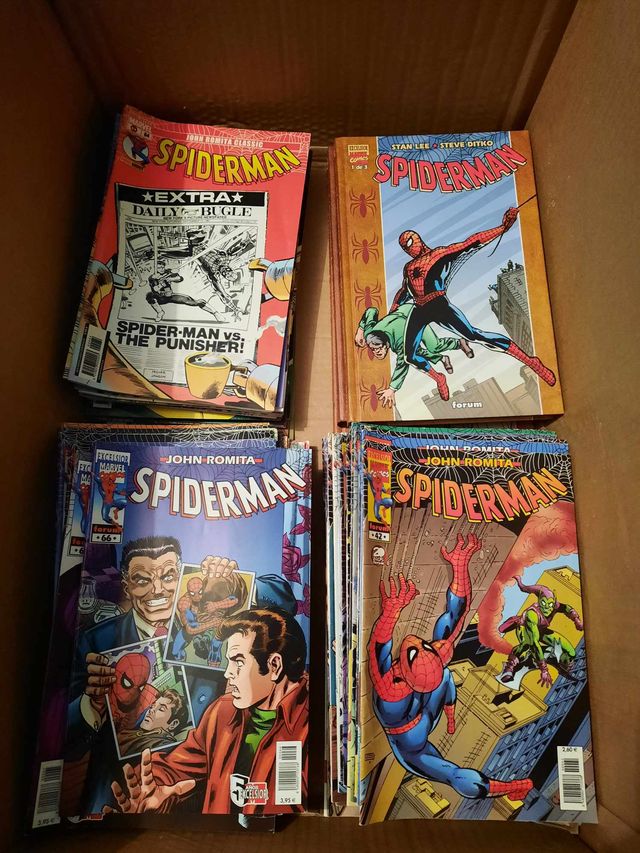 Varios comics de Spiderman