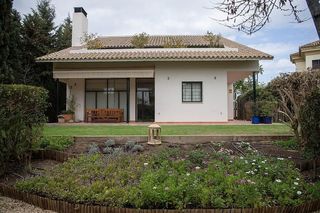 Chalet en alquiler en El Zaudín - Club de Golf en Bormujos