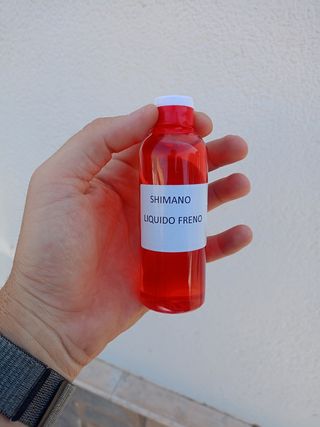 Líquido de frenos Shimano 4€ 100ml