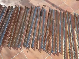 Perfil estantería +Paneles acero galvanizado usado