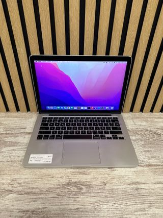 MacBook Pro 13" 2015 i5 8gb 500gb SSD