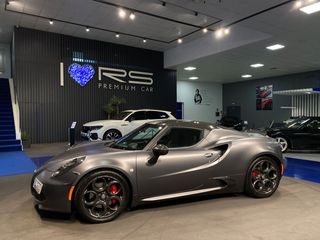 Alfa Romeo 4C Competizione
