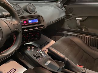 Alfa Romeo 4C Competizione