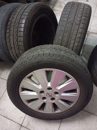 Neumático completos 215/55 R16 93V OpelVectra 2003